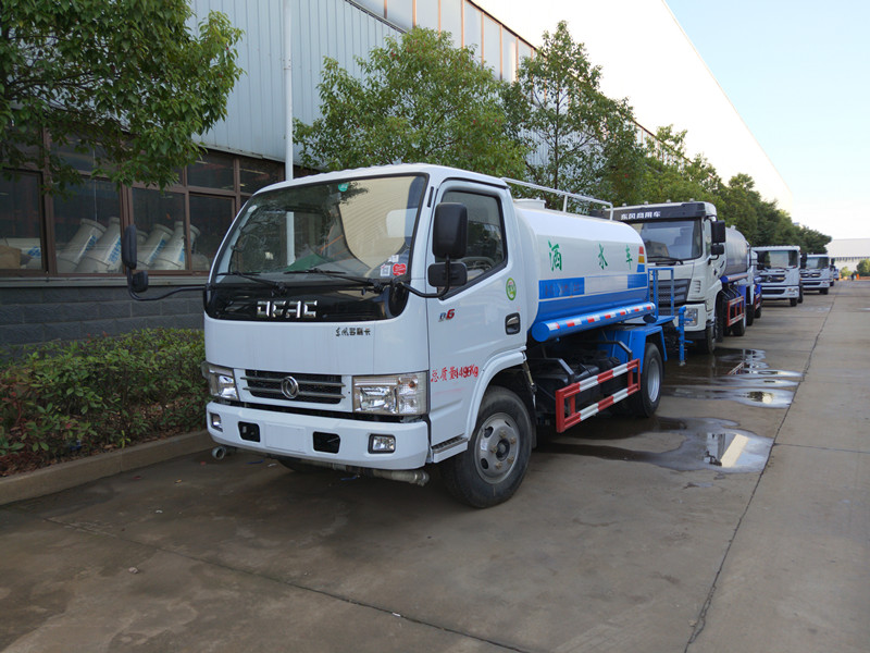 石嘴山灑水車廠家直銷-石嘴山灑水車銷售點-湖北程力 石嘴山灑水車廠家直銷-石嘴山灑水車銷售點-湖北程力