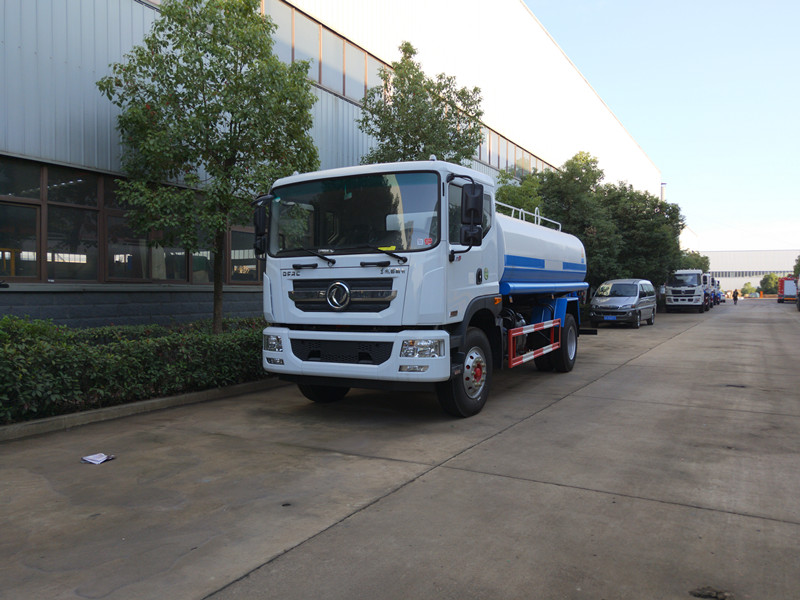 東風D9灑水車 多功能抑塵車 現車可分期包送到 東風D9灑水車 多功能抑塵車 現車可分期包送到