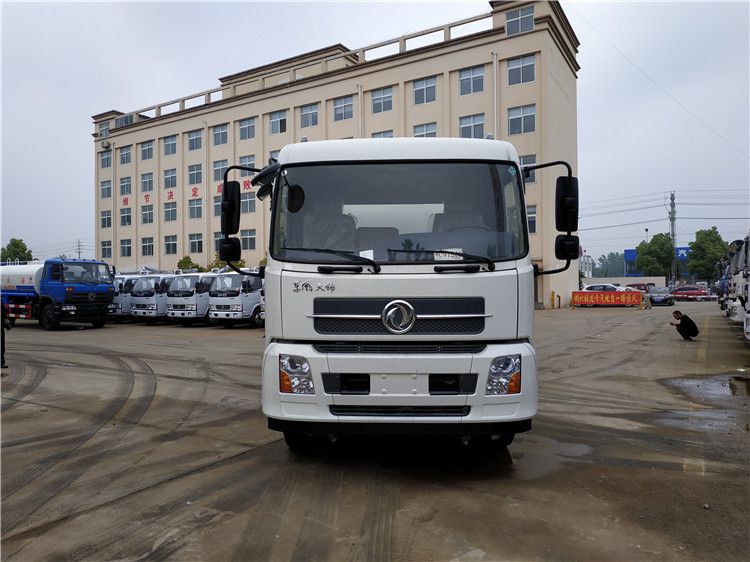 有賣灑水車廠家-程力賣灑水車的廠家 有賣灑水車廠家-程力賣灑水車的廠家