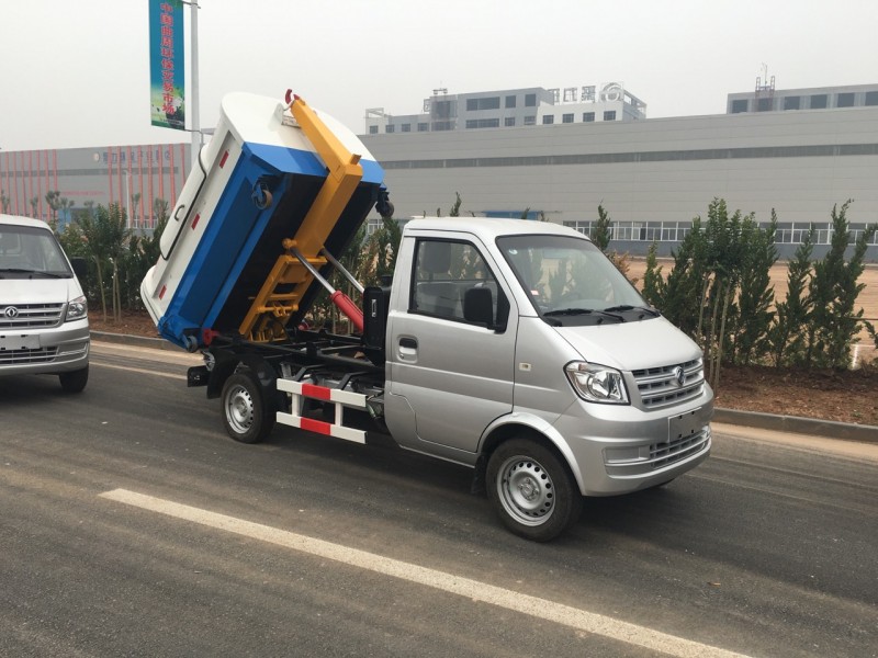 �|�L(f��ng)С��3���^��ʽ����܇-2-3���^��ʽ����܇