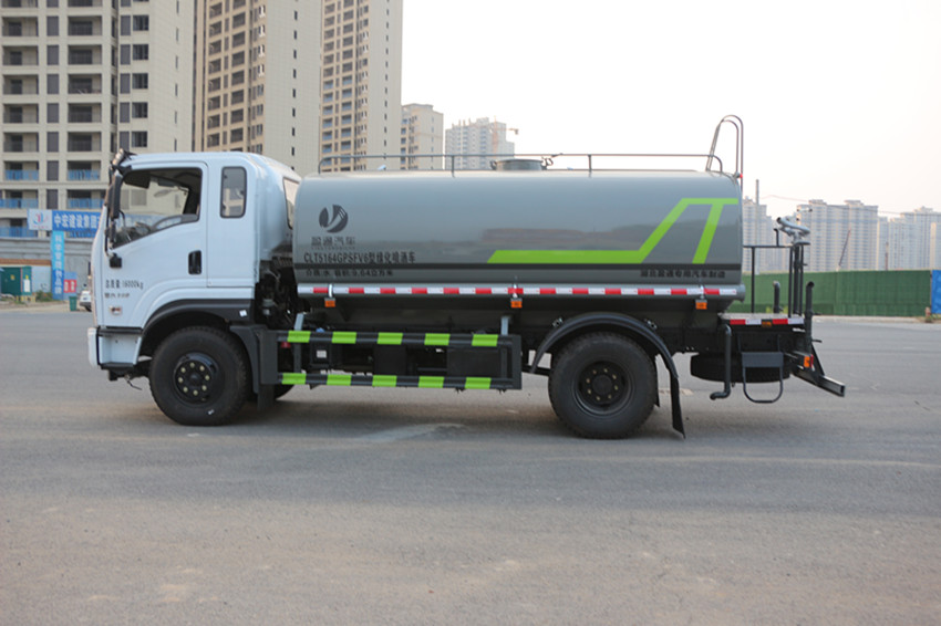 �v����12����ˮ܇(ch��)�r(ji��)��-�|�L(f��ng)D1��ˮ܇(ch��)12��-����ӯͨ