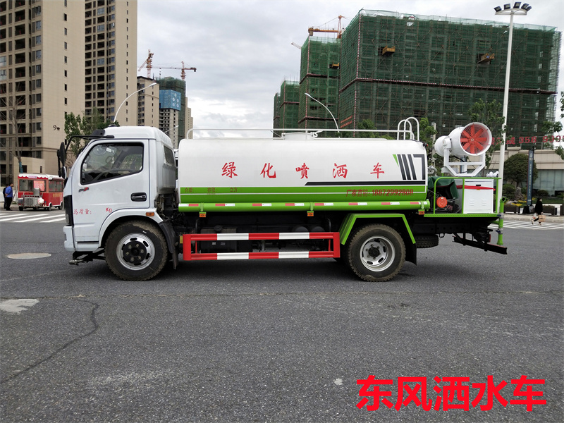 東風(fēng)8噸灑水車 東風(fēng)8噸灑水車