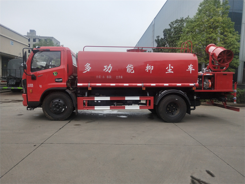東風10噸霧炮灑水車 東風10噸霧炮灑水車