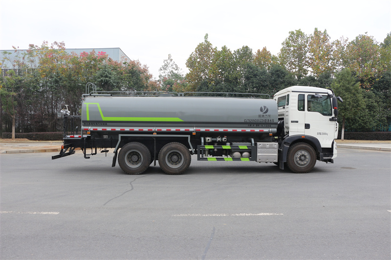 ��������20����ˮ܇