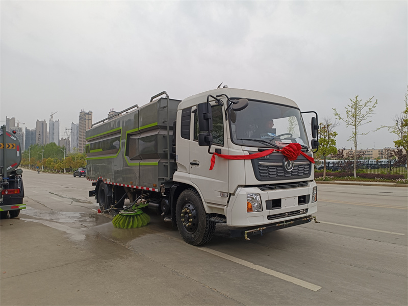 �|�L���\���܇-�|�L���\���܇�S�҃r���r-����ӯͨ���܇���a(ch��n)�S��