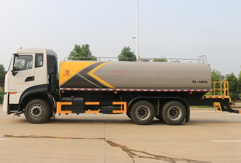 國六東風(fēng)天龍18方后雙橋灑水車圖片 國六東風(fēng)天龍18方后雙橋灑水車圖片